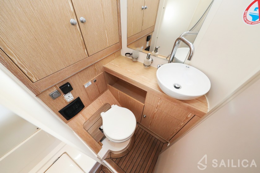Hanse 575 - Yacht Charter Sailica