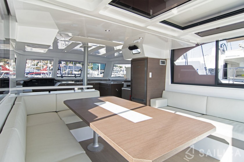 Bali Catspace - Yacht Charter Sailica