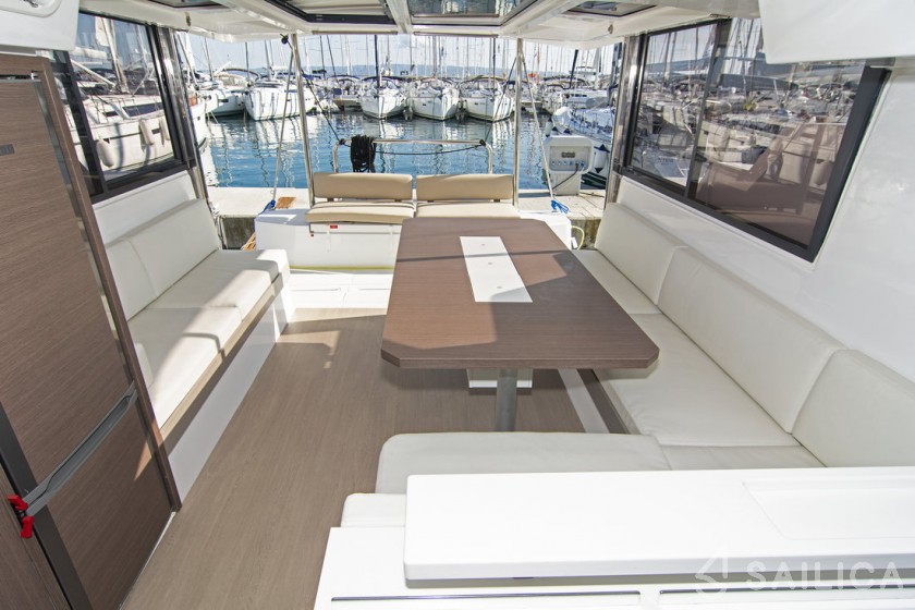 Bali Catspace - Yacht Charter Sailica