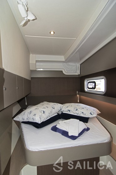 Bali Catspace - Yacht Charter Sailica
