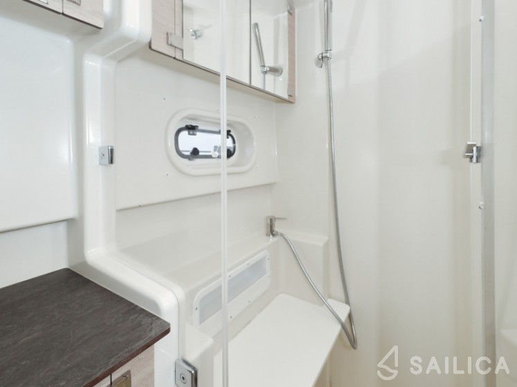 Bali 4.0 - Yacht Charter Sailica