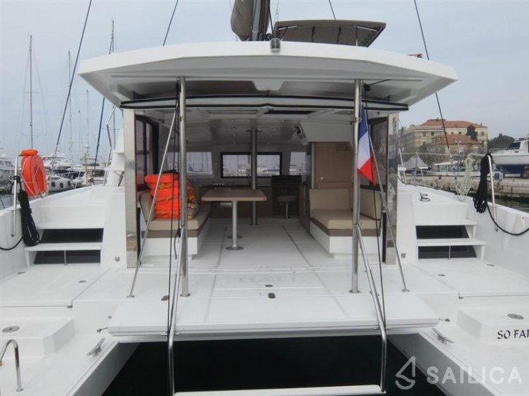 Bali 4.0 - Yacht Charter Sailica
