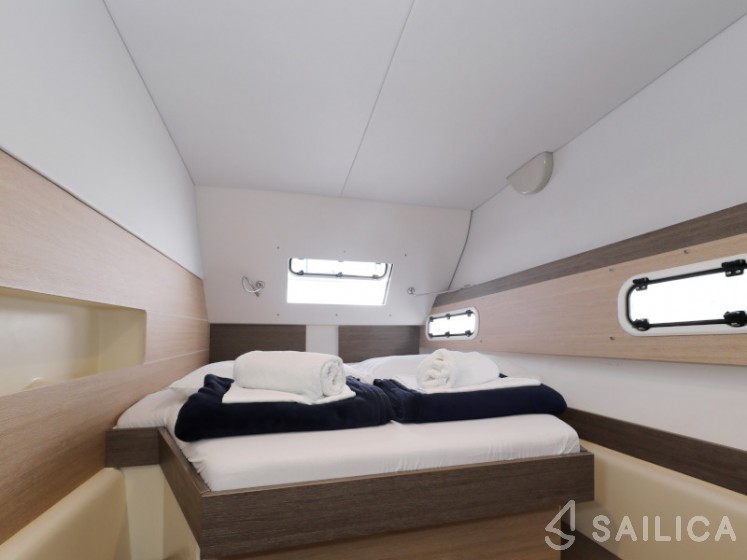 Bali 4.0 - Yacht Charter Sailica