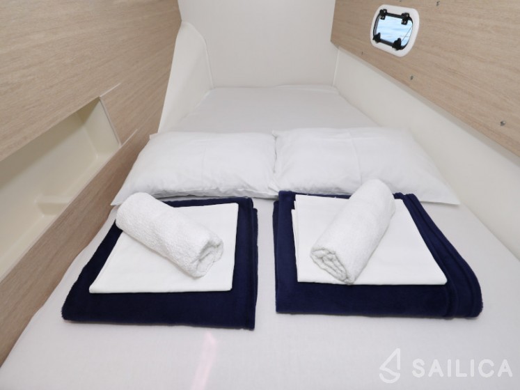 Bali 4.0 - Yacht Charter Sailica