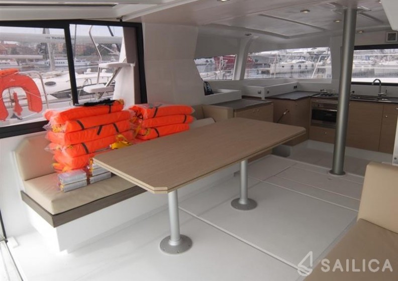 Bali 4.0 - Yacht Charter Sailica