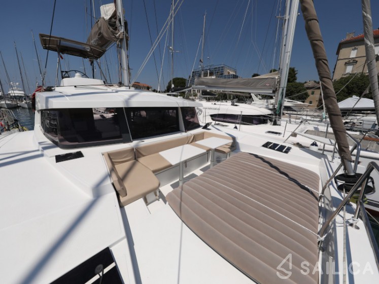 Bali 4.0 - Yacht Charter Sailica