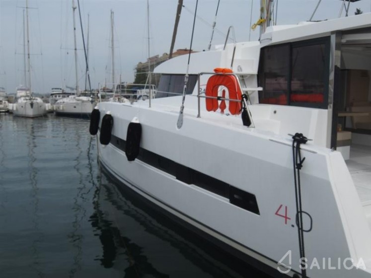 Bali 4.0 - Yacht Charter Sailica