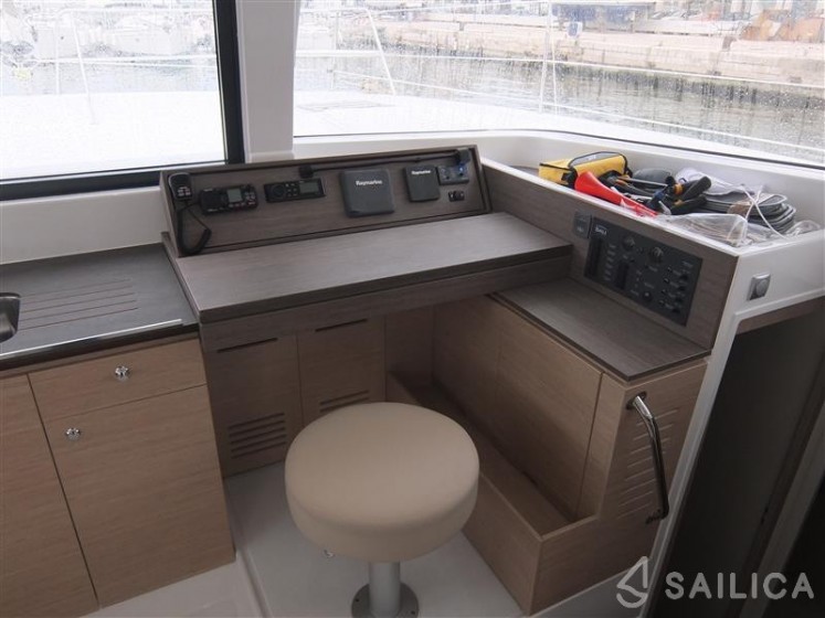 Bali 4.0 - Yacht Charter Sailica