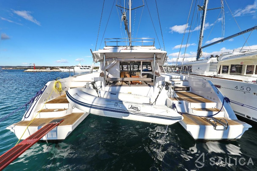 Nautitech 46 Fly - Yacht Charter Sailica