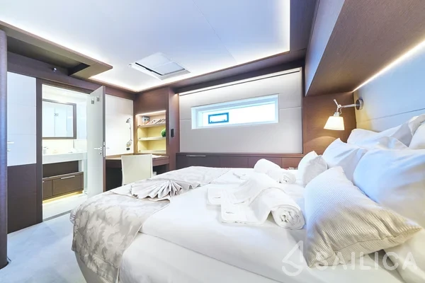 Lagoon Seventy 7 - Yacht Charter Sailica