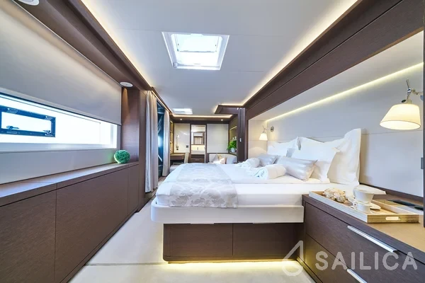 Lagoon Seventy 7 - Yacht Charter Sailica