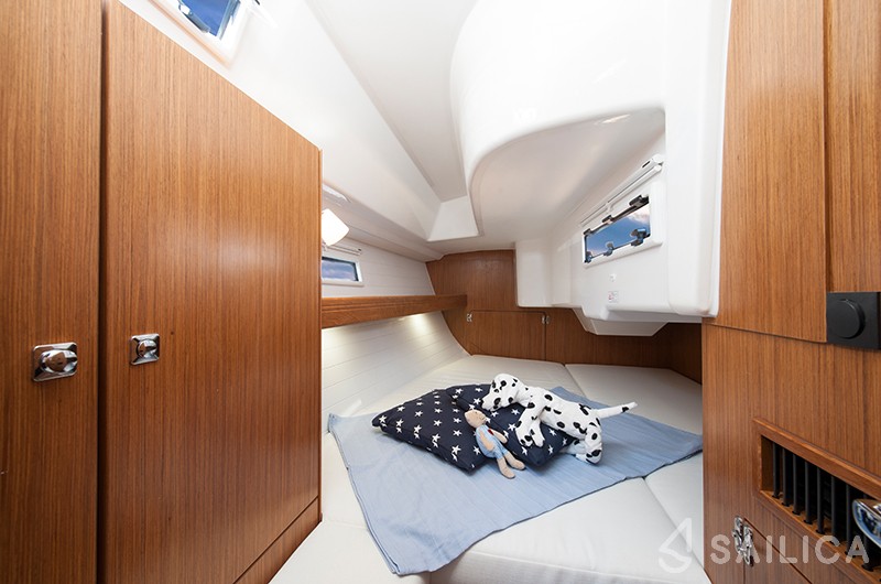 Bavaria 33 Cruiser - Yacht Charter Sailica