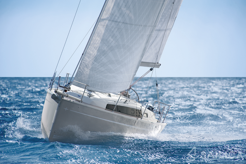 Bavaria 33 Cruiser - Yacht Charter Sailica