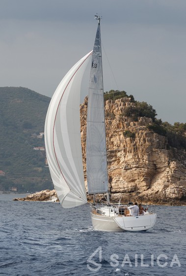 Bavaria 33 Cruiser - Yacht Charter Sailica