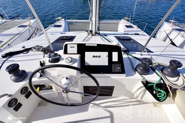 Nautitech 46 Fly - Yacht Charter Sailica