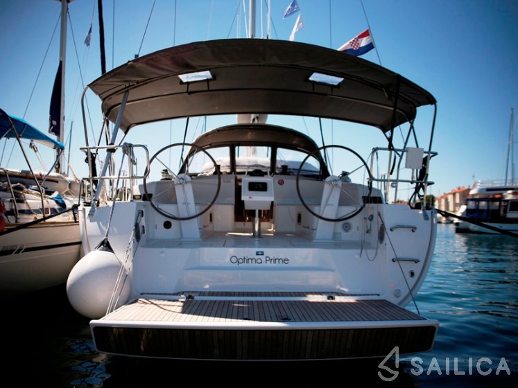 Bavaria 46 Cruiser - Yacht Charter Sailica