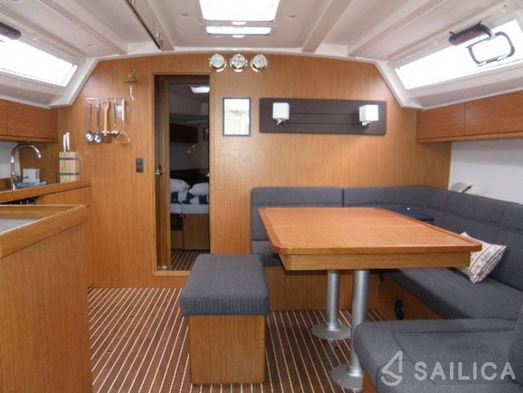 Bavaria 46 Cruiser - Yacht Charter Sailica