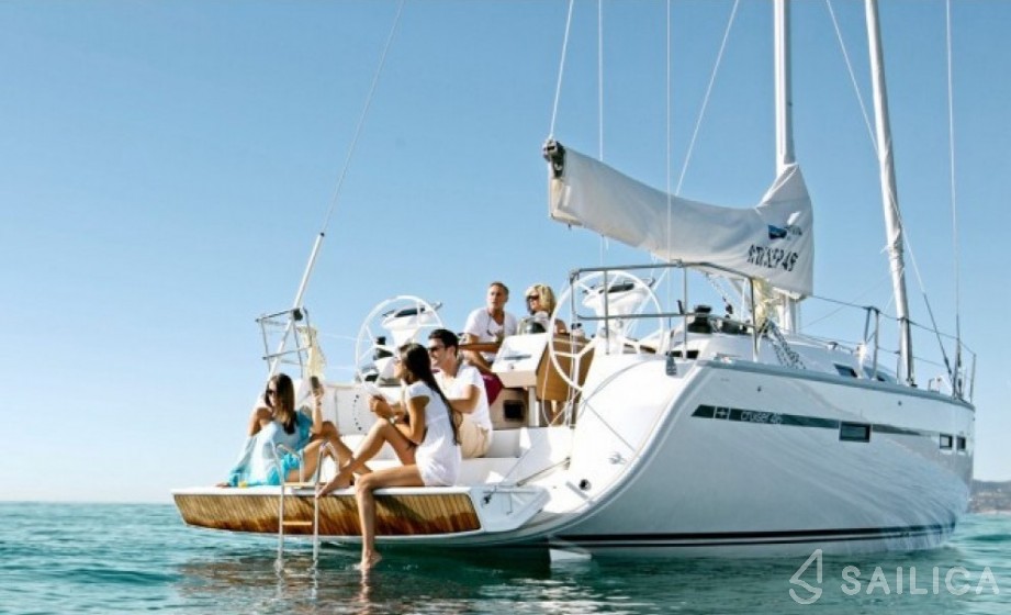 Bavaria 46 Cruiser - Yacht Charter Sailica