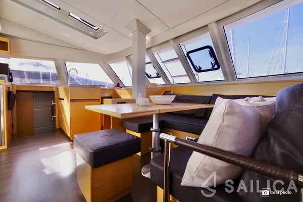 Nautitech 46 - Yacht Charter Sailica