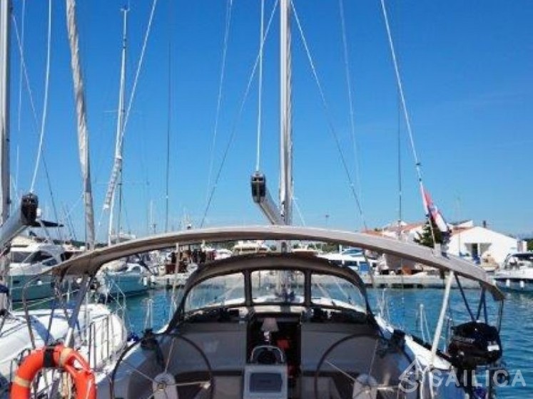 Bavaria 46 Cruiser - Yacht Charter Sailica