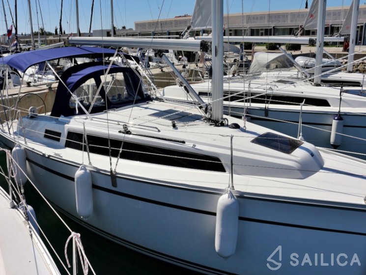 Bavaria 34 Cruiser - Yacht Charter Sailica
