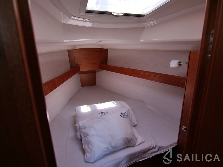 Bavaria 34 Cruiser - Yacht Charter Sailica
