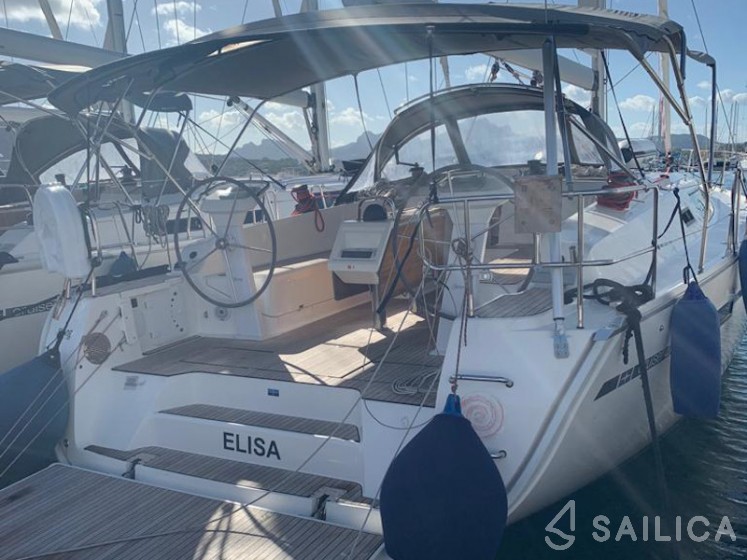 Bavaria 46 Cruiser - Yacht Charter Sailica