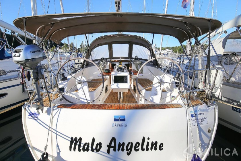 Bavaria 37 Cruiser - Yacht Charter Sailica