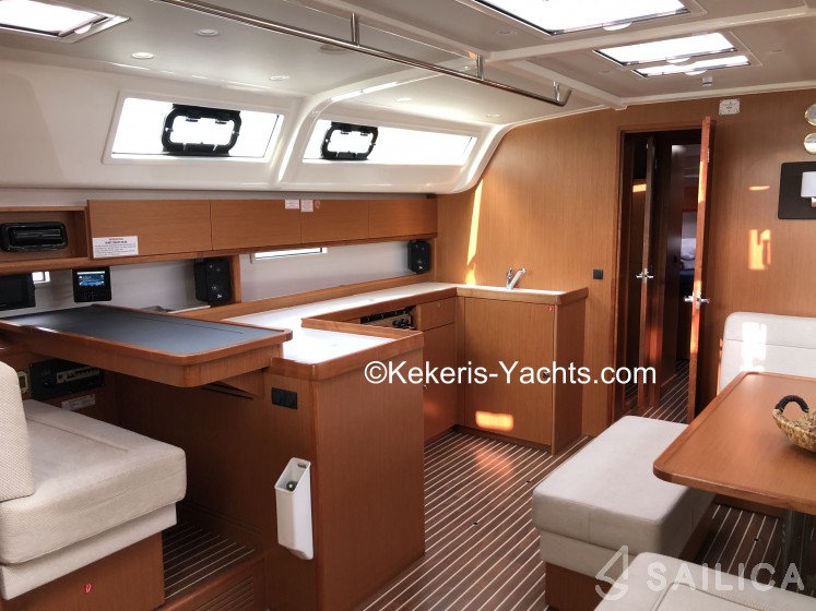Bavaria 51 Cruiser - Yacht Charter Sailica