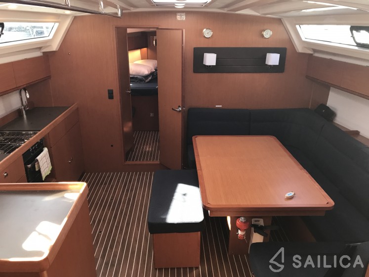 Bavaria 46 Cruiser - Yacht Charter Sailica