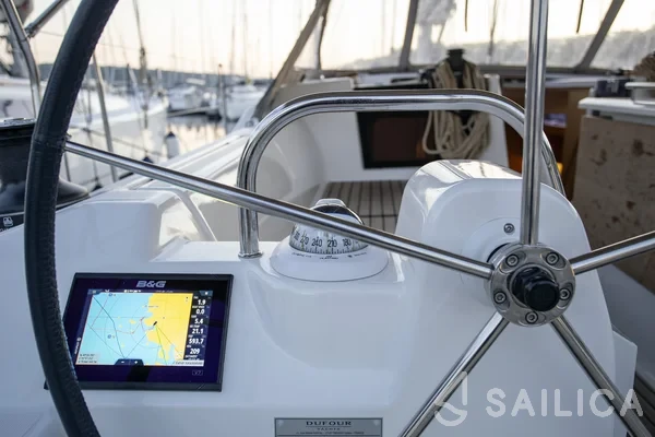 Dufour 412 GL - Yacht Charter Sailica