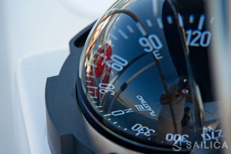 Bavaria 46 Cruiser - Yacht Charter Sailica