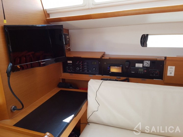 Sun Odyssey 469 - Yacht Charter Sailica