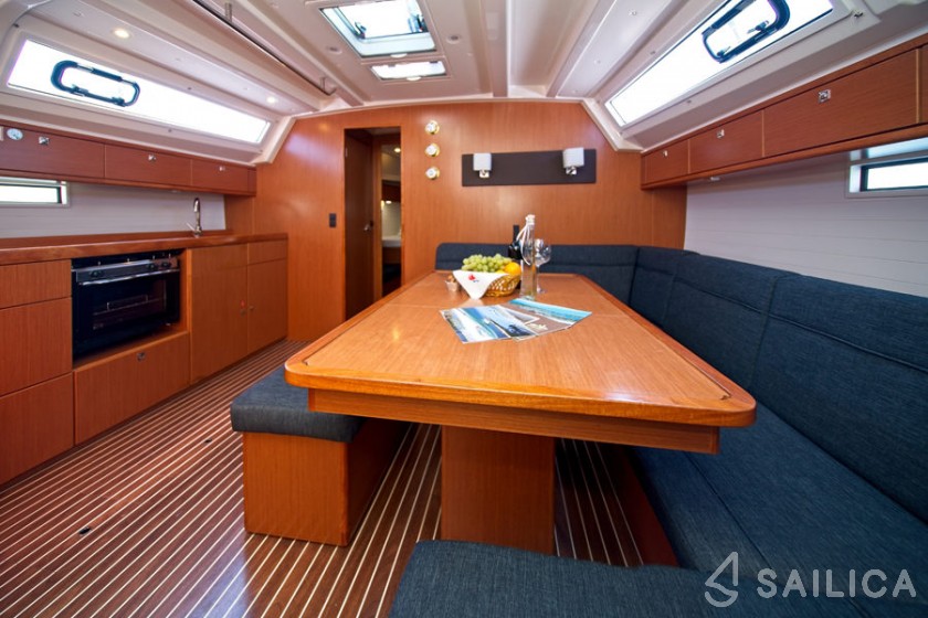 Bavaria 46 Cruiser - Yacht Charter Sailica