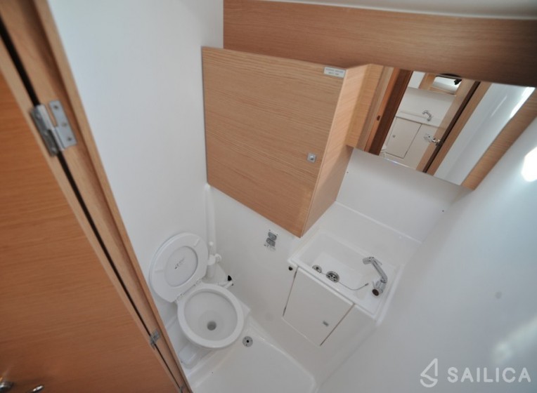 Dufour 56 Exclusive - Yacht Charter Sailica