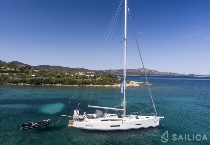 Dufour 56 Exclusive - Yacht Charter Sailica