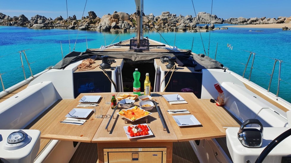 Dufour 56 Exclusive - Yacht Charter Sailica
