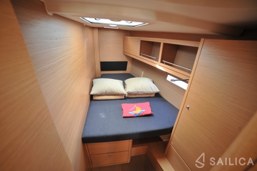 Dufour 56 Exclusive - Yacht Charter Sailica