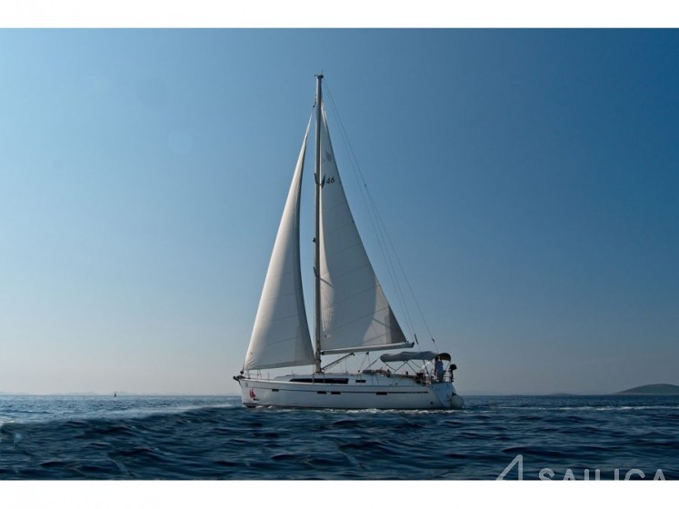 Bavaria 46 Cruiser - Yacht Charter Sailica