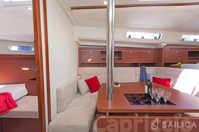 Hanse 385 - Yacht Charter Sailica