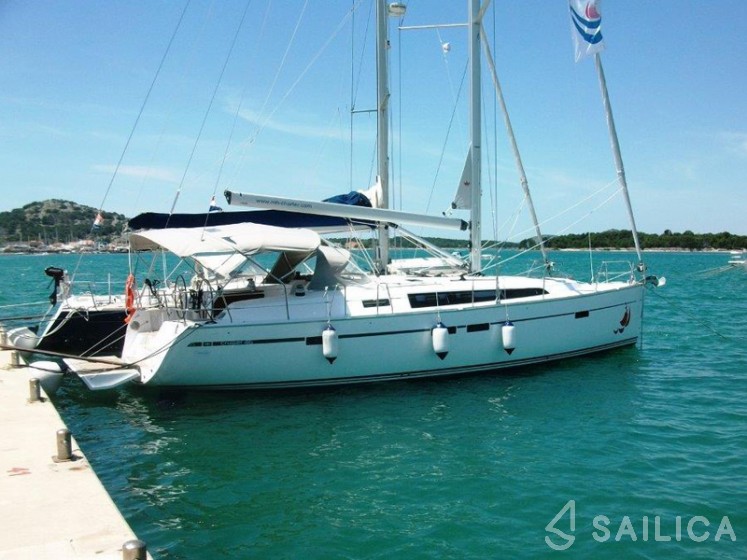 Bavaria 46 Cruiser - Yacht Charter Sailica