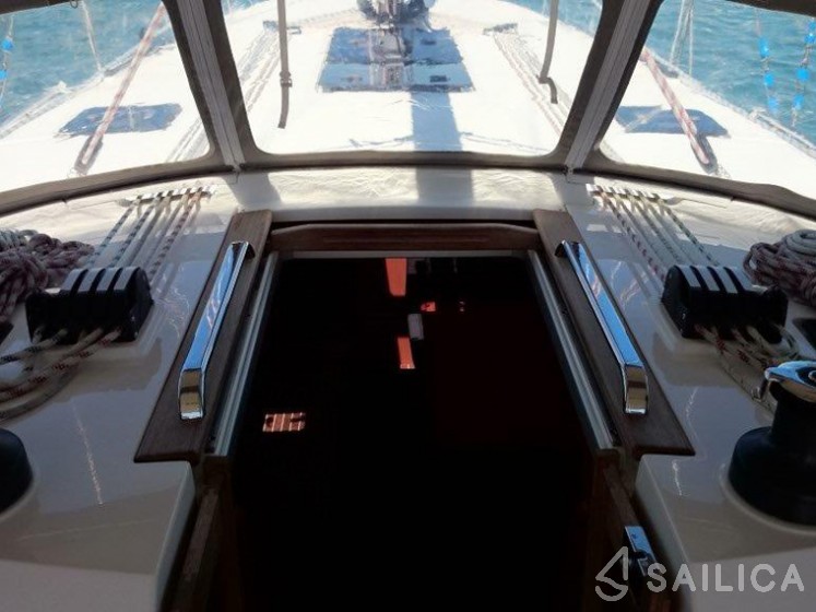 Bavaria 46 Cruiser - Yacht Charter Sailica