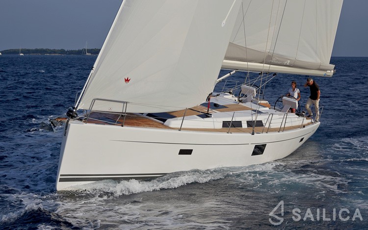 Hanse 455 - Yacht Charter Sailica