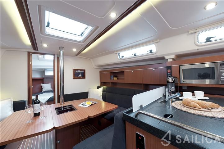 Hanse 385 - Yacht Charter Sailica