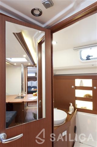 Hanse 385 - Yacht Charter Sailica