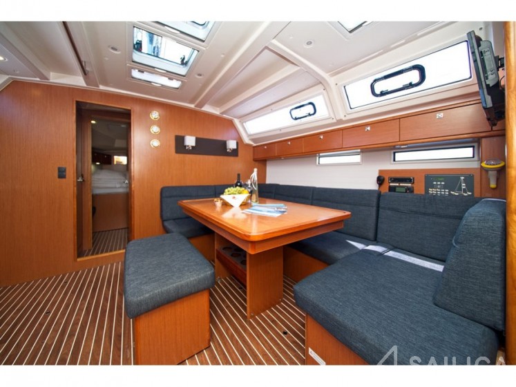 Bavaria 46 Cruiser - Yacht Charter Sailica
