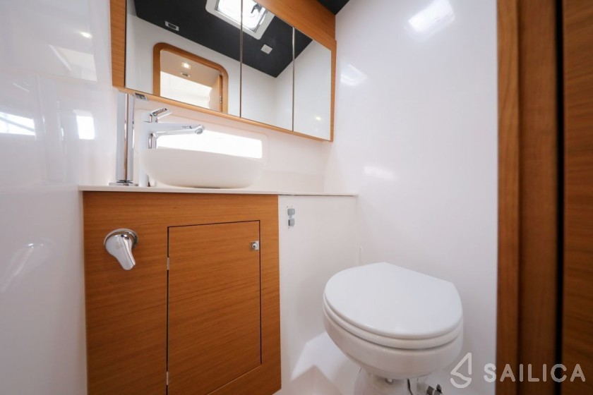 Dufour 48 - Yacht Charter Sailica