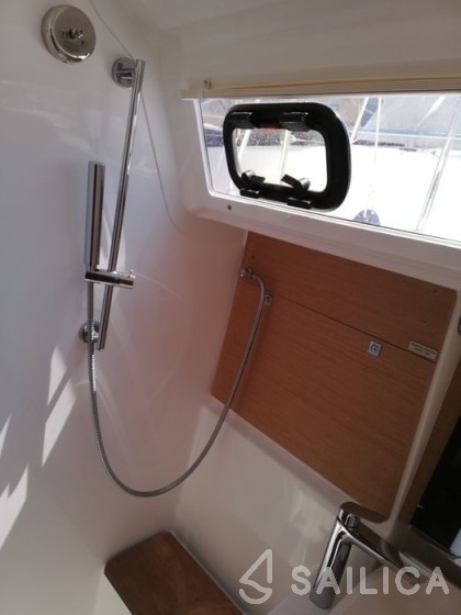 Dufour 430 Grand Large - Yacht Charter Sailica
