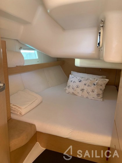 Elan 444 Impression - Yacht Charter Sailica