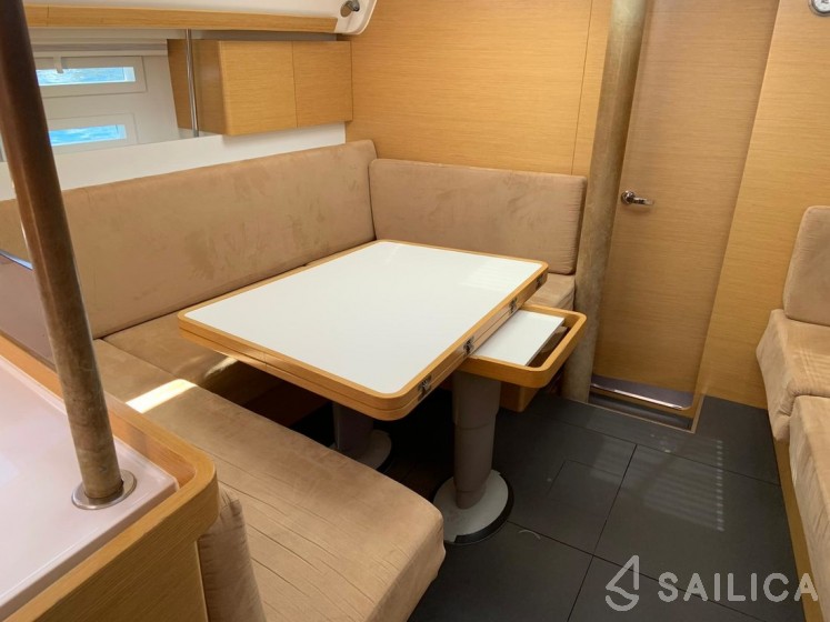 Elan 444 Impression - Yacht Charter Sailica